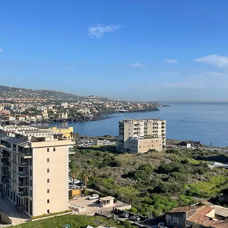 Ognina Sea ゲストハウス 3*