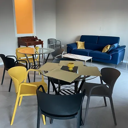 Ognina Sea ゲストハウス 3*